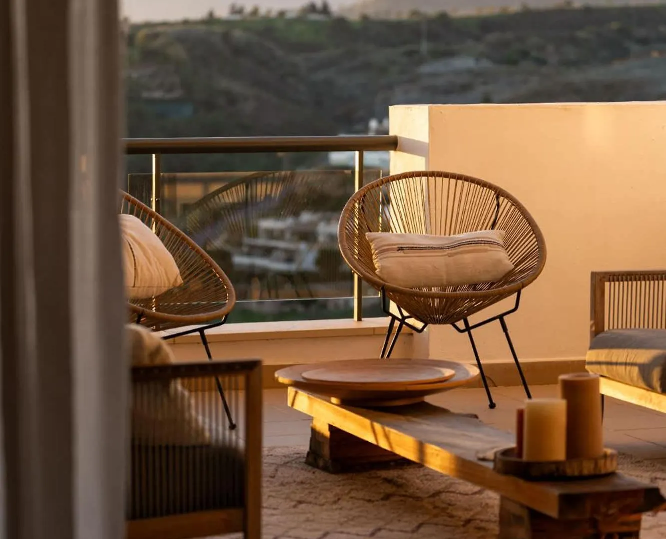 Apartment Serendipity Flat- Stunning Views And Serene Interior Estepona Spain