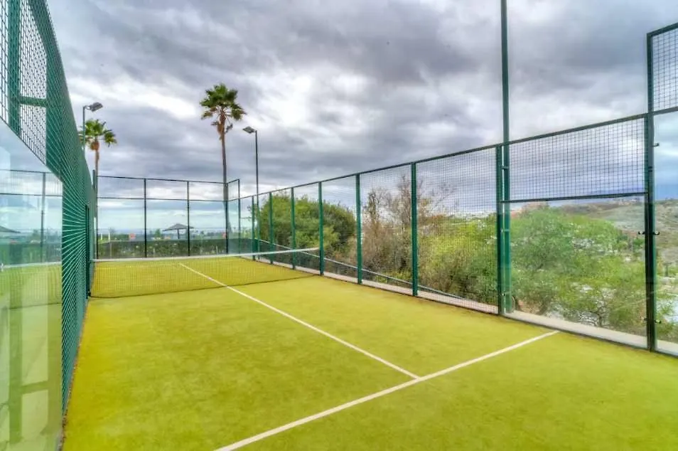Serendipity Flat- Stunning Views And Serene Interior Estepona 0*,  Spain